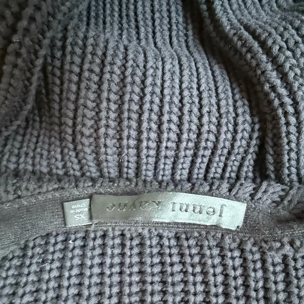 Jenni Kayne cabin sweater worn once - Picture 2 of 3